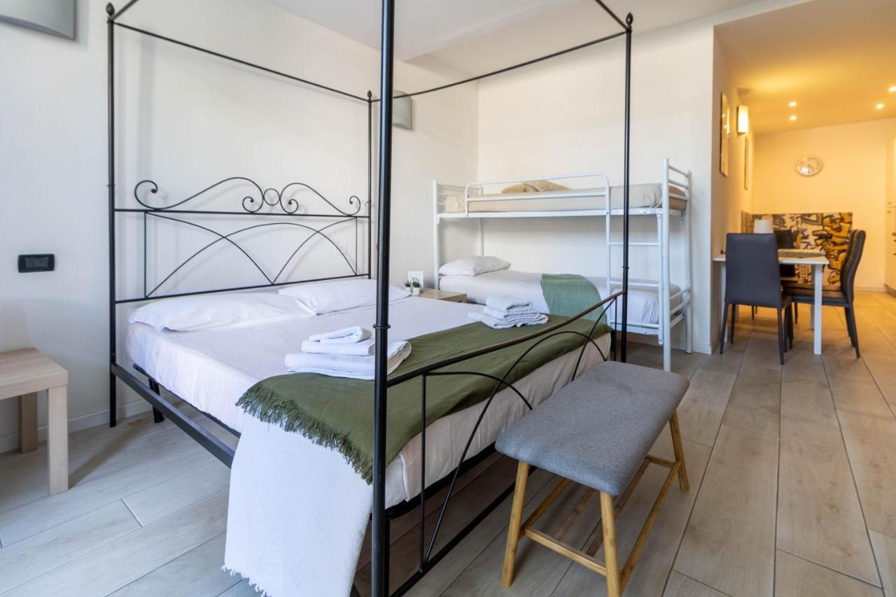 Manu Le Vele Casa Vacanze Desenzano del Garda Exteriör bild