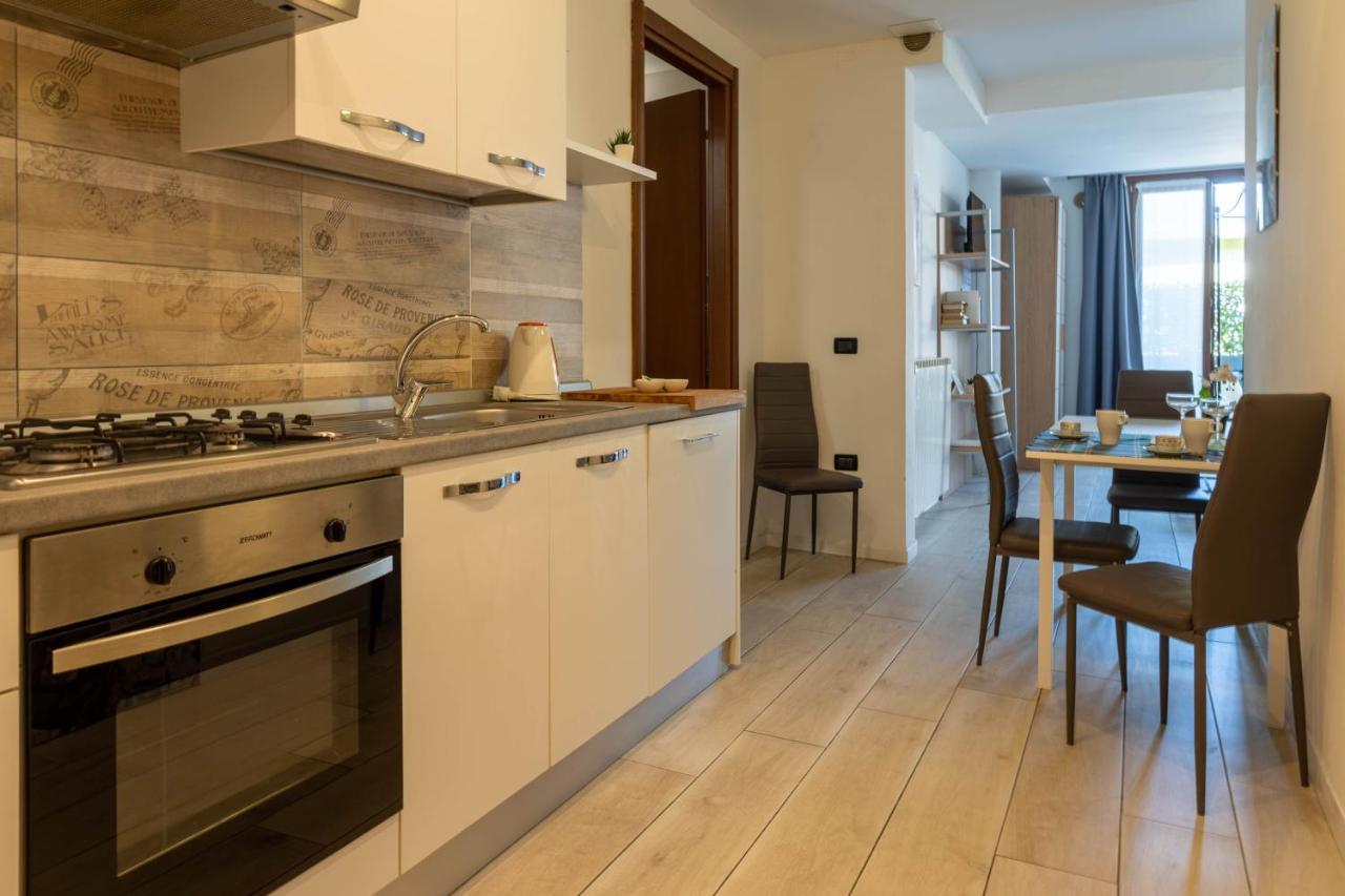 Manu Le Vele Casa Vacanze Desenzano del Garda Exteriör bild